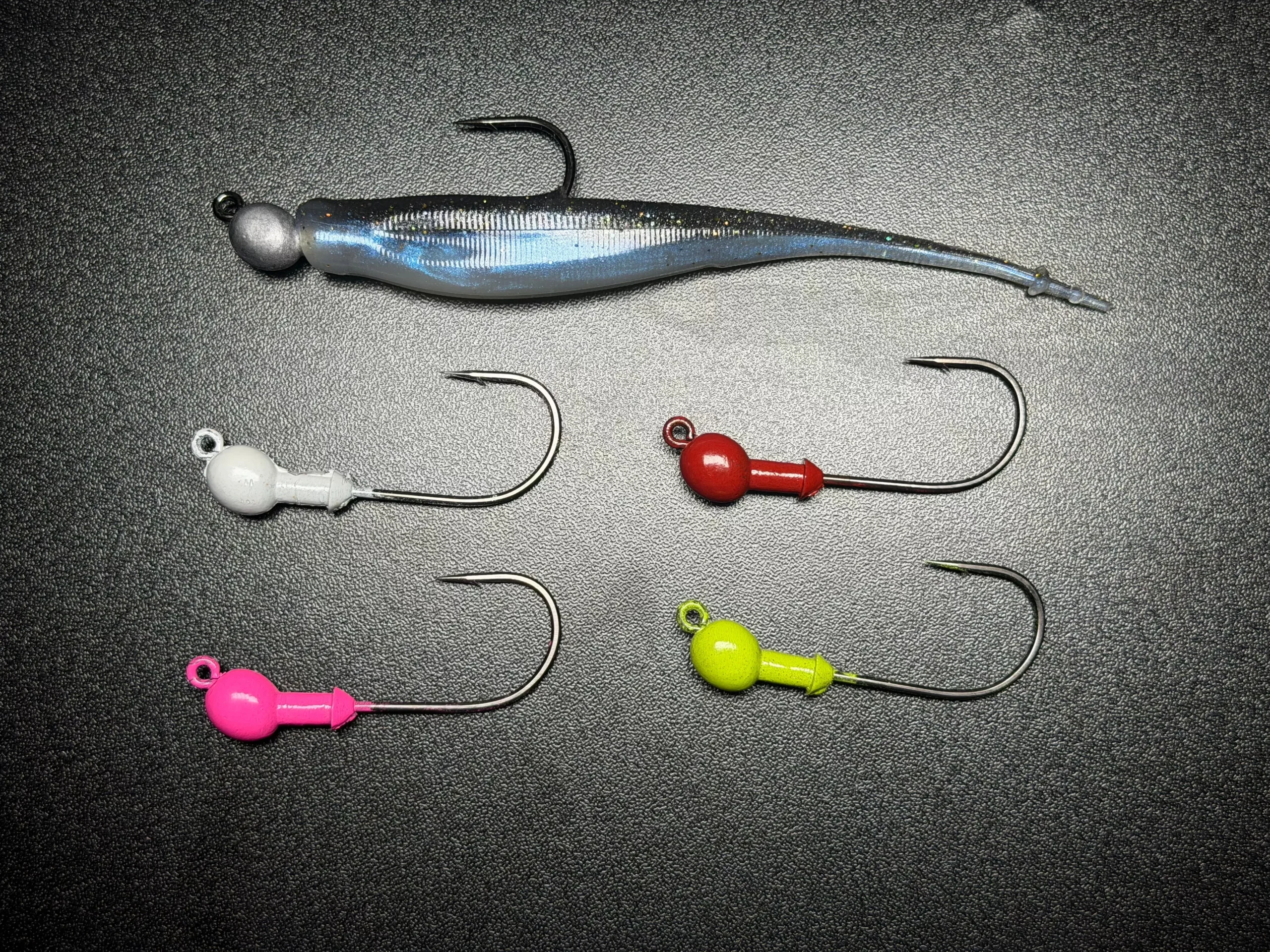 BRAZALO CUSTOM LURES SALTY JIGHEAD